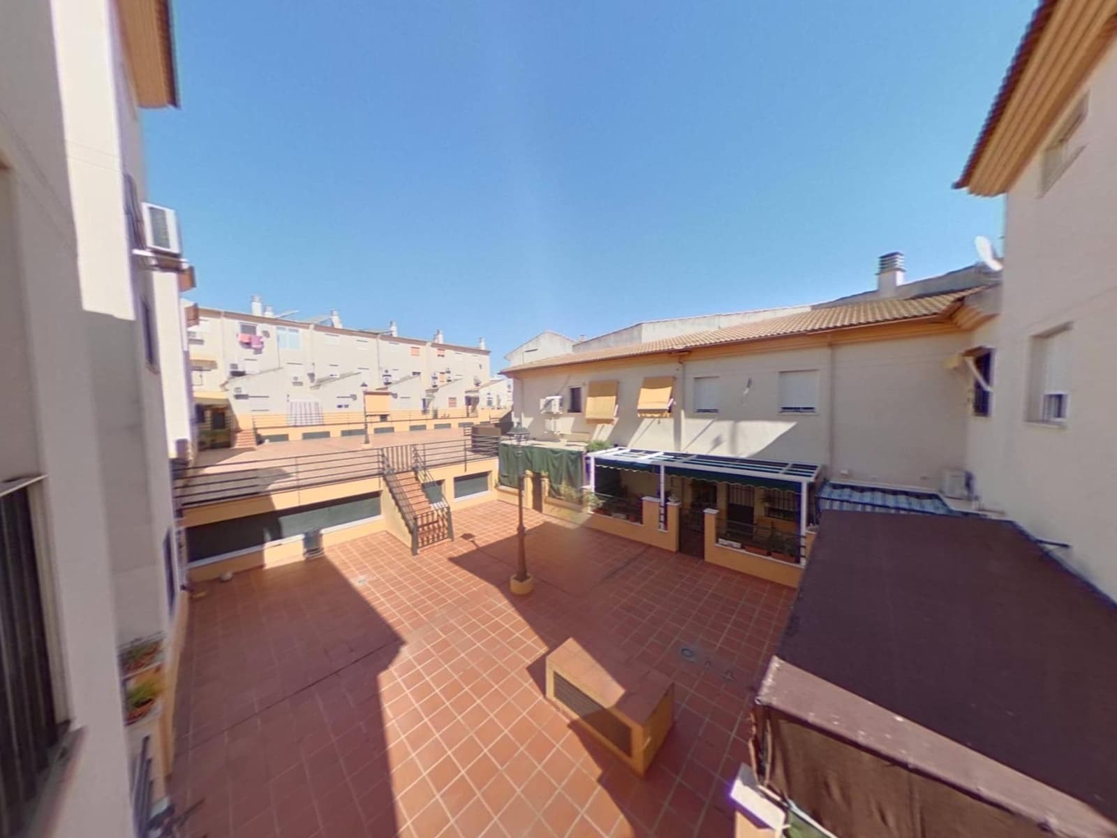 5 slaapkamer Rijtjeshuis te koop in Cordoba stad - € 158.900 (Ref: 9359867)