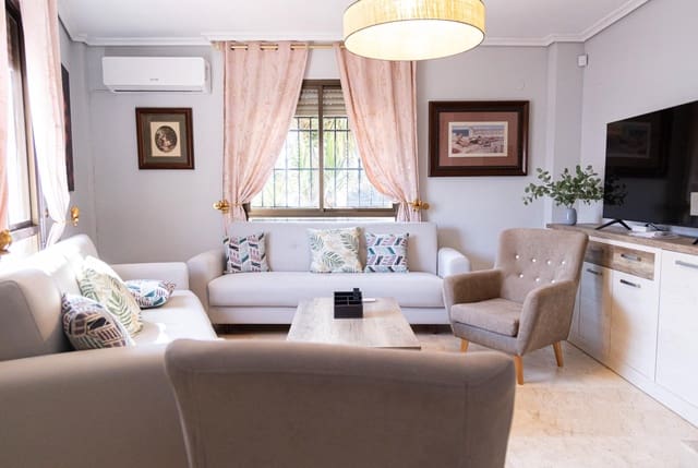 4 makuuhuone Rivitalo myytävänä paikassa Córdoba kaupunki mukana 
autotalli - 350 000 € (Ref: 9359869)