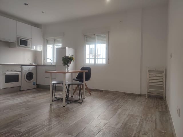 3 camera da letto Appartamento in vendita in Cordova città - 129.900 € (Rif: 9359870)