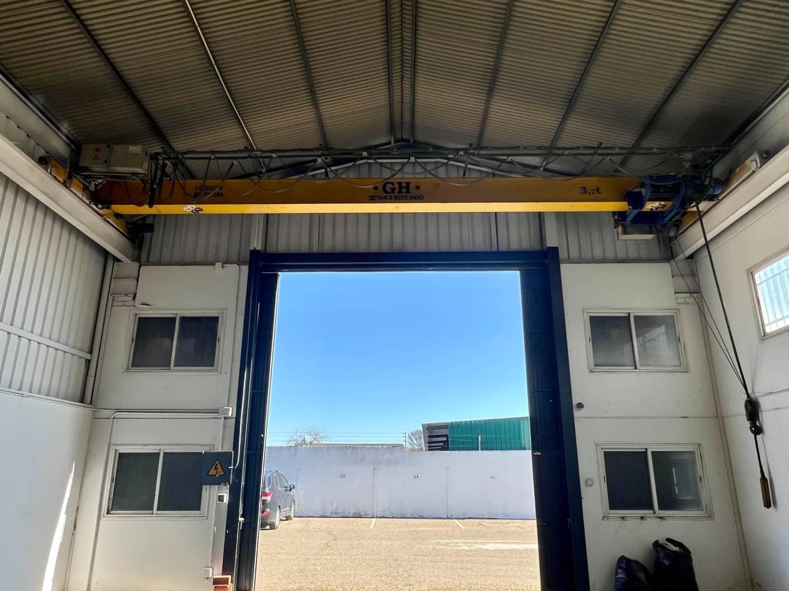 Business for rent in El Higueron - € 3,000 (Ref: 9359871)