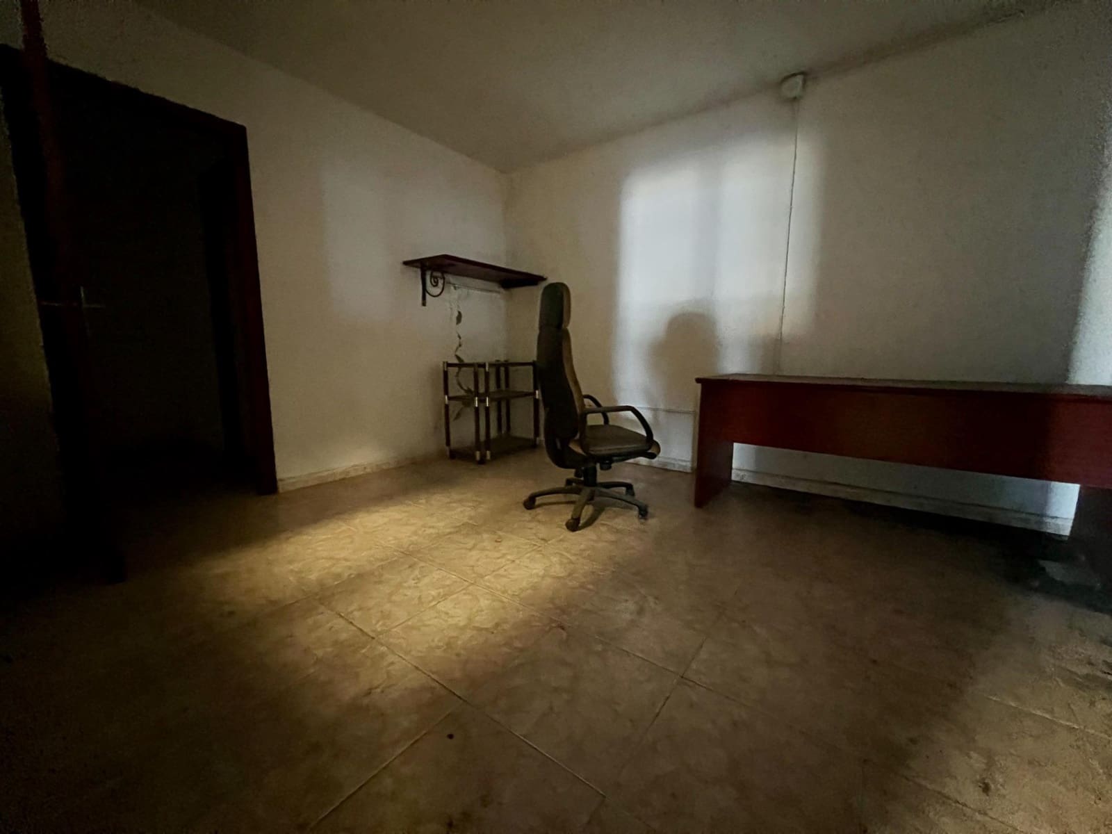 Business for rent in El Higueron - € 3,000 (Ref: 9359871)