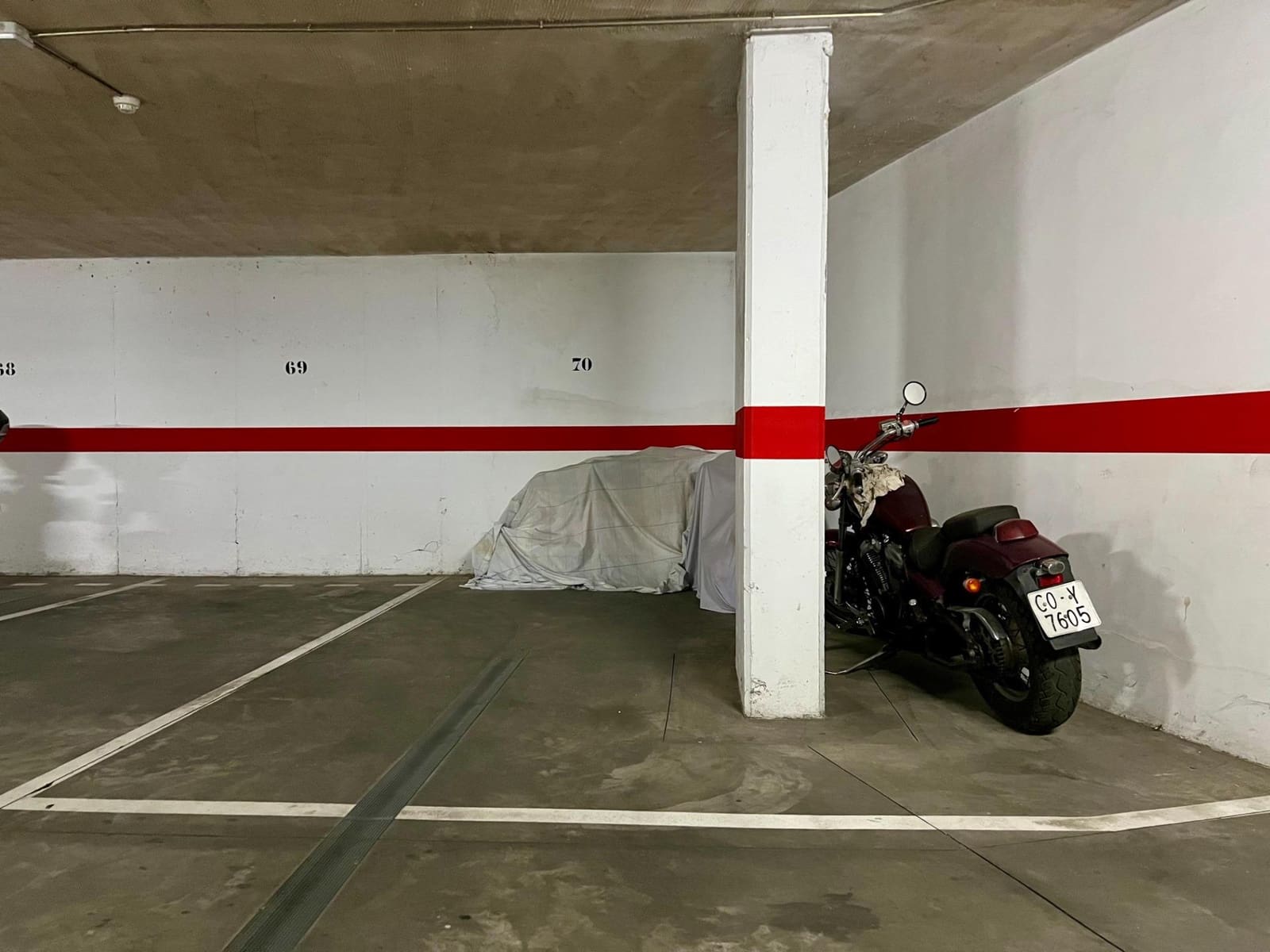 2 soveværelse Lejlighed til salg i Cordoba by med swimmingpool garage - € 289.900 (Ref: 9359873)