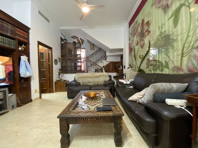 4 soveværelse Villa til salg i Alcolea, Córdoba by med swimmingpool garage - € 275.000 (Ref: 9359874)