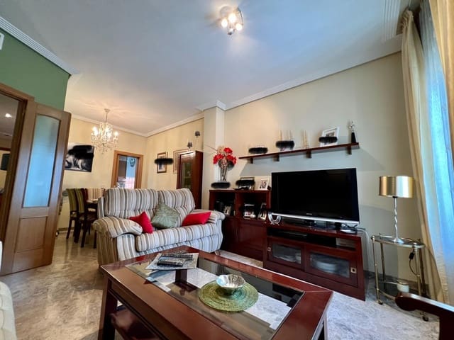 4 quarto Casa em Banda para venda em Villafranca de Córdoba - 195 000 € (Ref: 9359876)