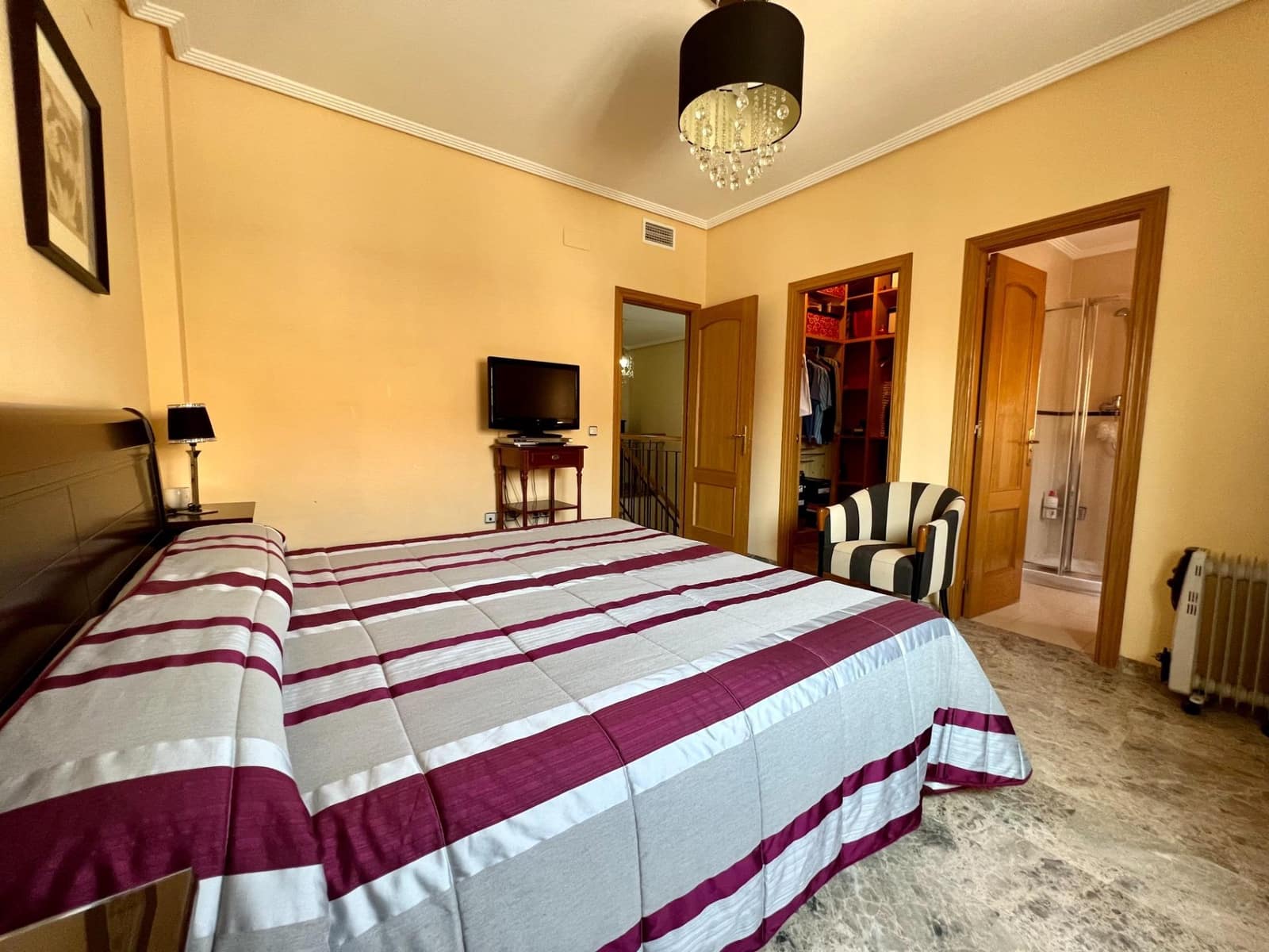 4 soveværelse Byhus til salg i Villafranca de Cordoba - € 195.000 (Ref: 9359876)