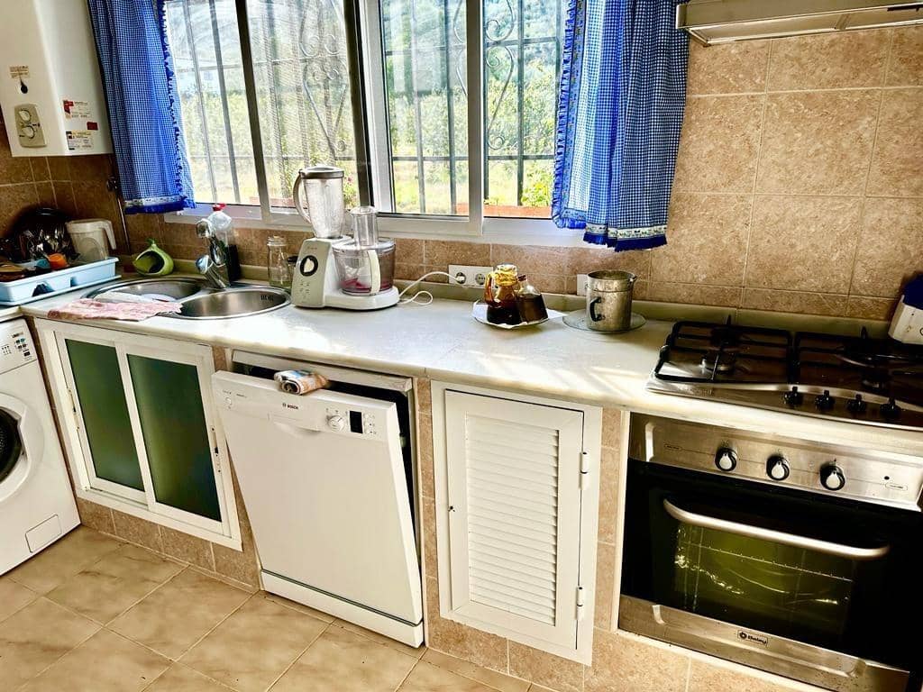 4 soverom Finca/Herregård til salgs i Carcabuey med svømmebasseng garasje - € 250 000 (Ref: 9359877)