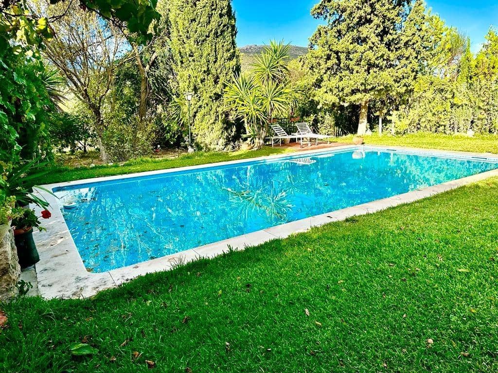 4 soverom Finca/Herregård til salgs i Carcabuey med svømmebasseng garasje - € 250 000 (Ref: 9359877)