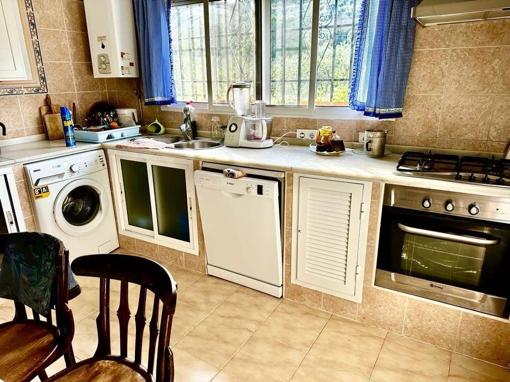 4 soverom Finca/Herregård til salgs i Carcabuey med svømmebasseng garasje - € 250 000 (Ref: 9359877)