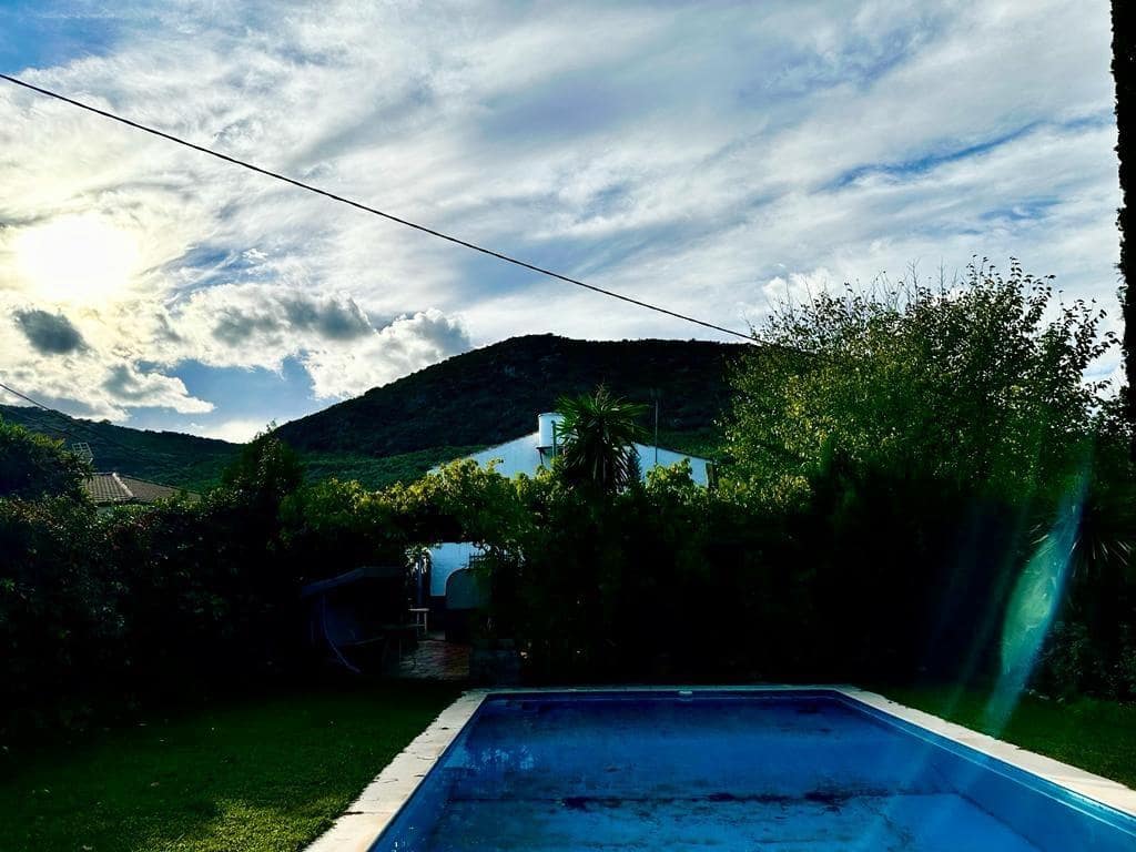 4 soverom Finca/Herregård til salgs i Carcabuey med svømmebasseng garasje - € 250 000 (Ref: 9359877)