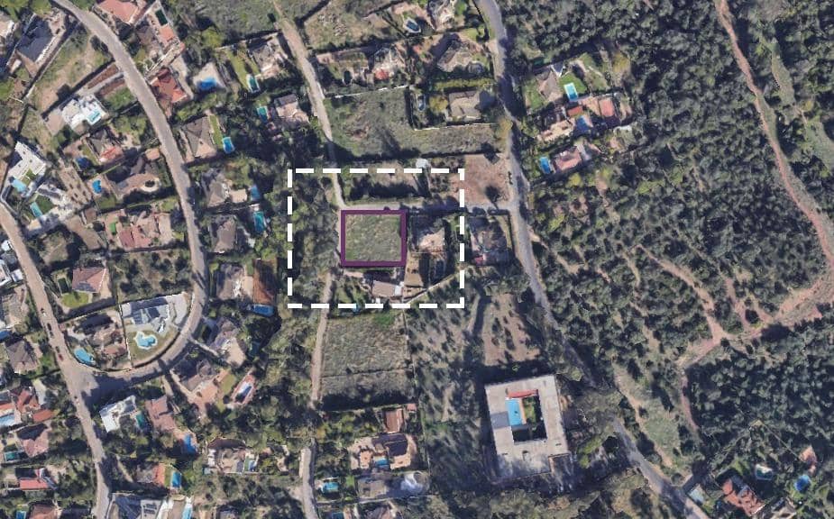 Building Plot for sale in Cordoba city - € 149,000 (Ref: 9359879)