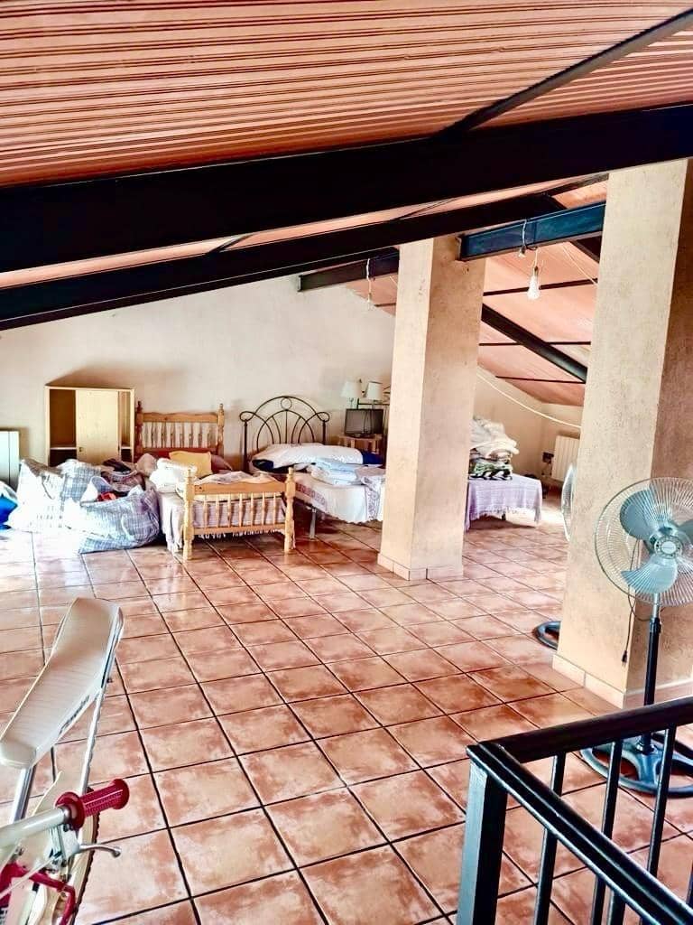 5 sypialnia Dom na sprzedaż w Cardena - 100 000 € (Ref: 9359880)