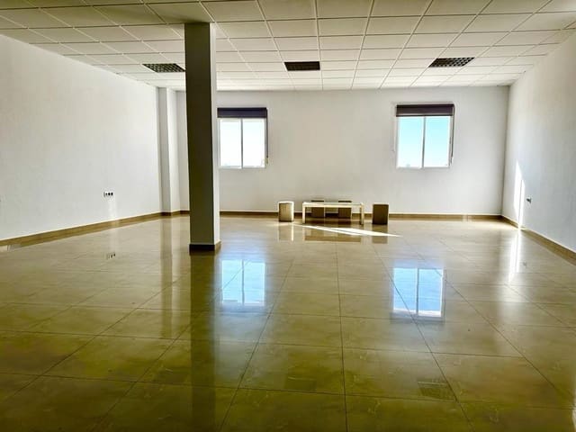 4 bedroom Commercial for rent in Fuente Obejuna - € 650 (Ref: 9359881)