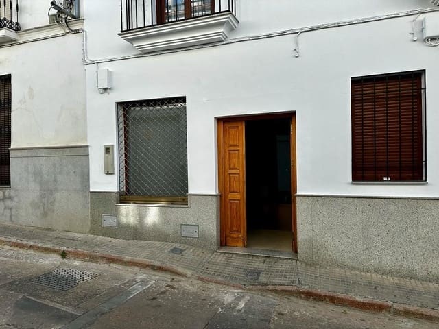 4 bedroom Commercial for rent in Fuente Obejuna - € 650 (Ref: 9359881)