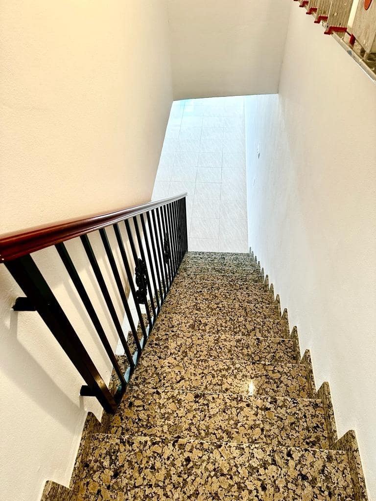 4 bedroom Commercial for rent in Fuente Obejuna - € 650 (Ref: 9359881)