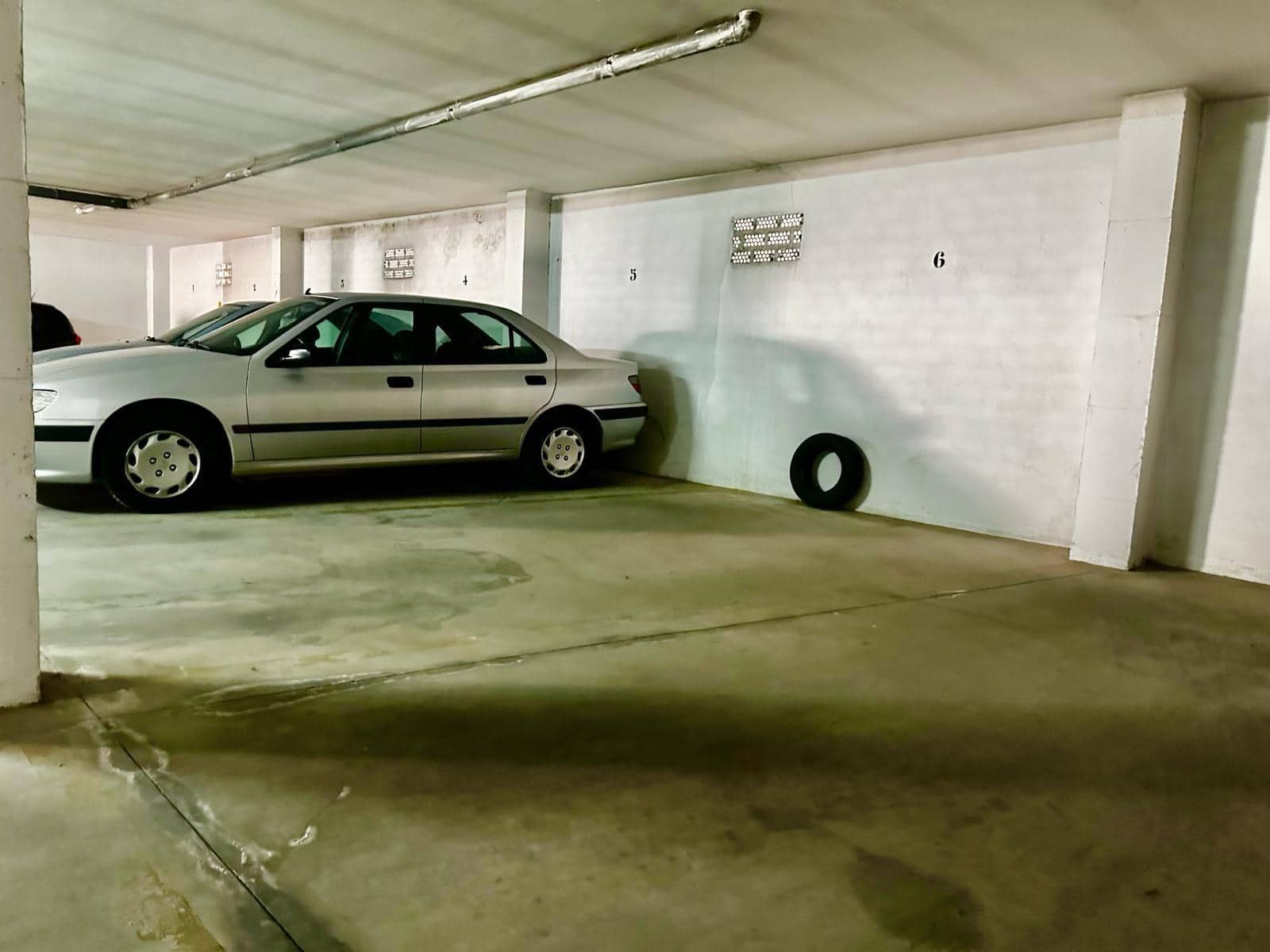 Garage till salu i Fuente Obejuna - 6 000 € (Ref: 9359883)