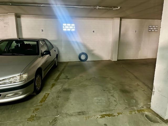 Garage til salg i Fuente Obejuna - € 6.000 (Ref: 9359883)