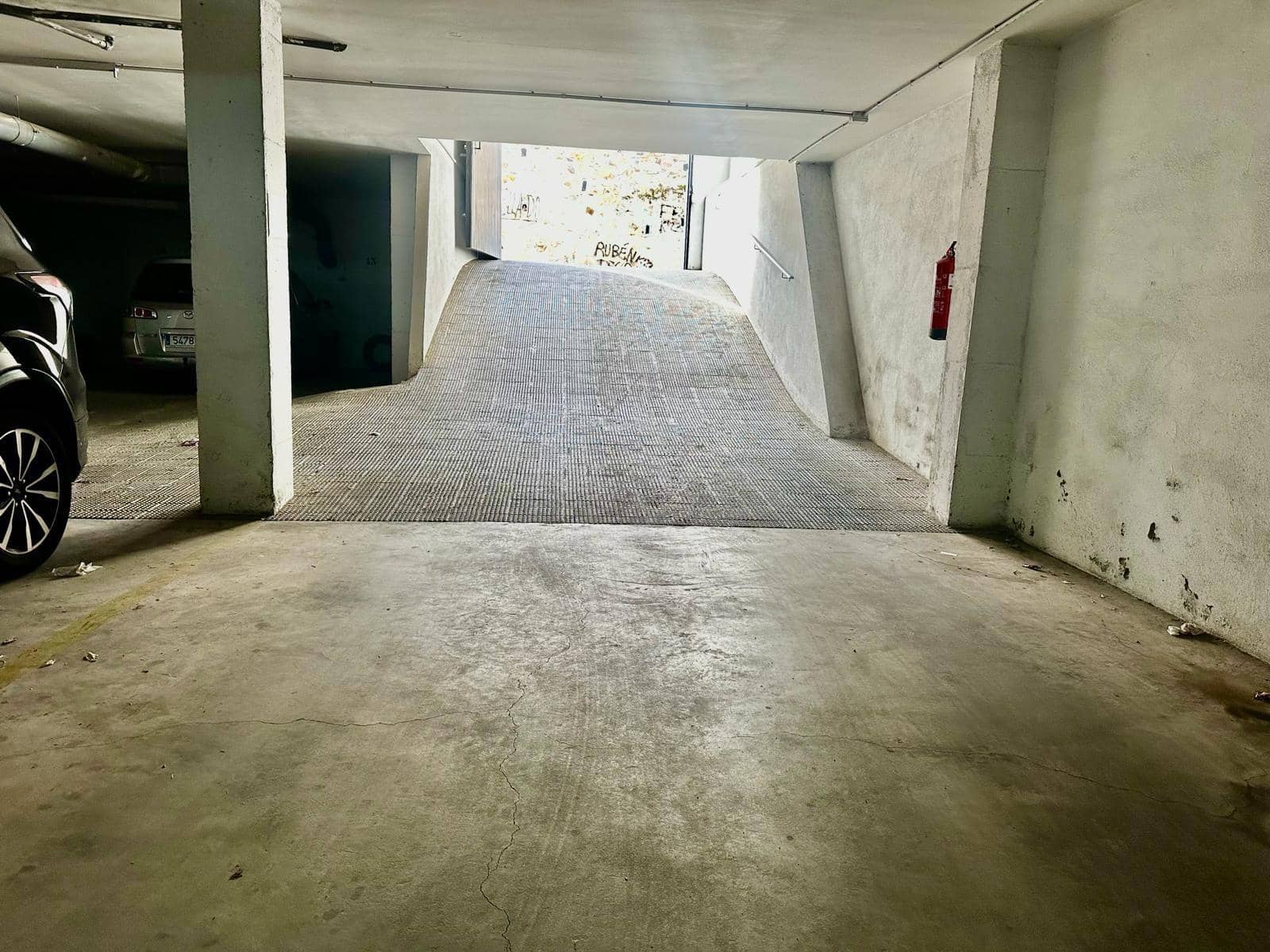 Garage till salu i Fuente Obejuna - 6 000 € (Ref: 9359883)