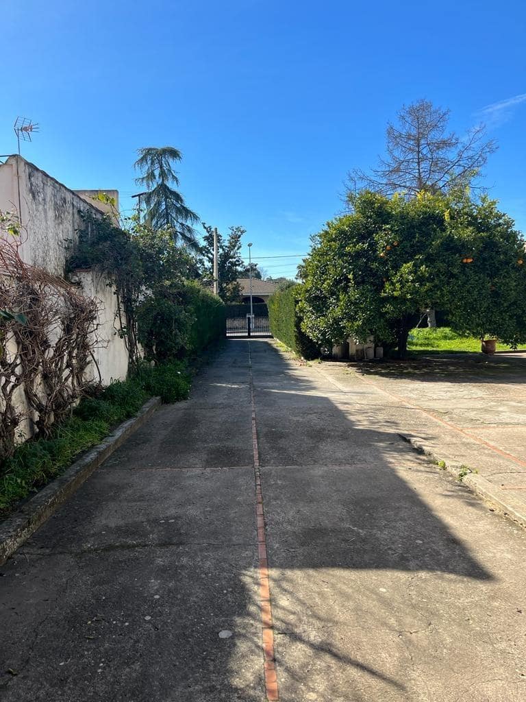 5 soveværelse Villa til salg i Cordoba by med swimmingpool garage - € 695.000 (Ref: 9359884)