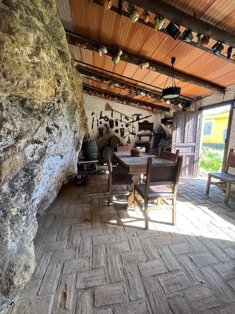 5 soveværelse Villa til salg i Cordoba by med swimmingpool garage - € 695.000 (Ref: 9359884)