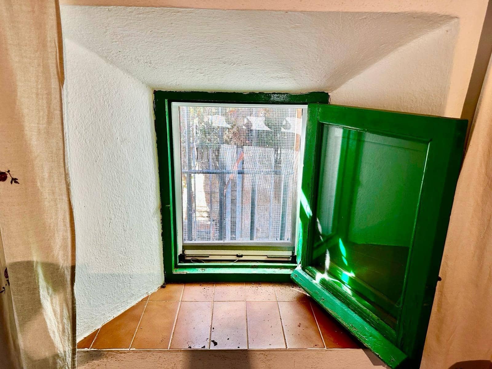 5 makuuhuone Huvila myytävänä paikassa La Carlota mukana uima-altaan 
autotalli - 260 000 € (Ref: 9359887)