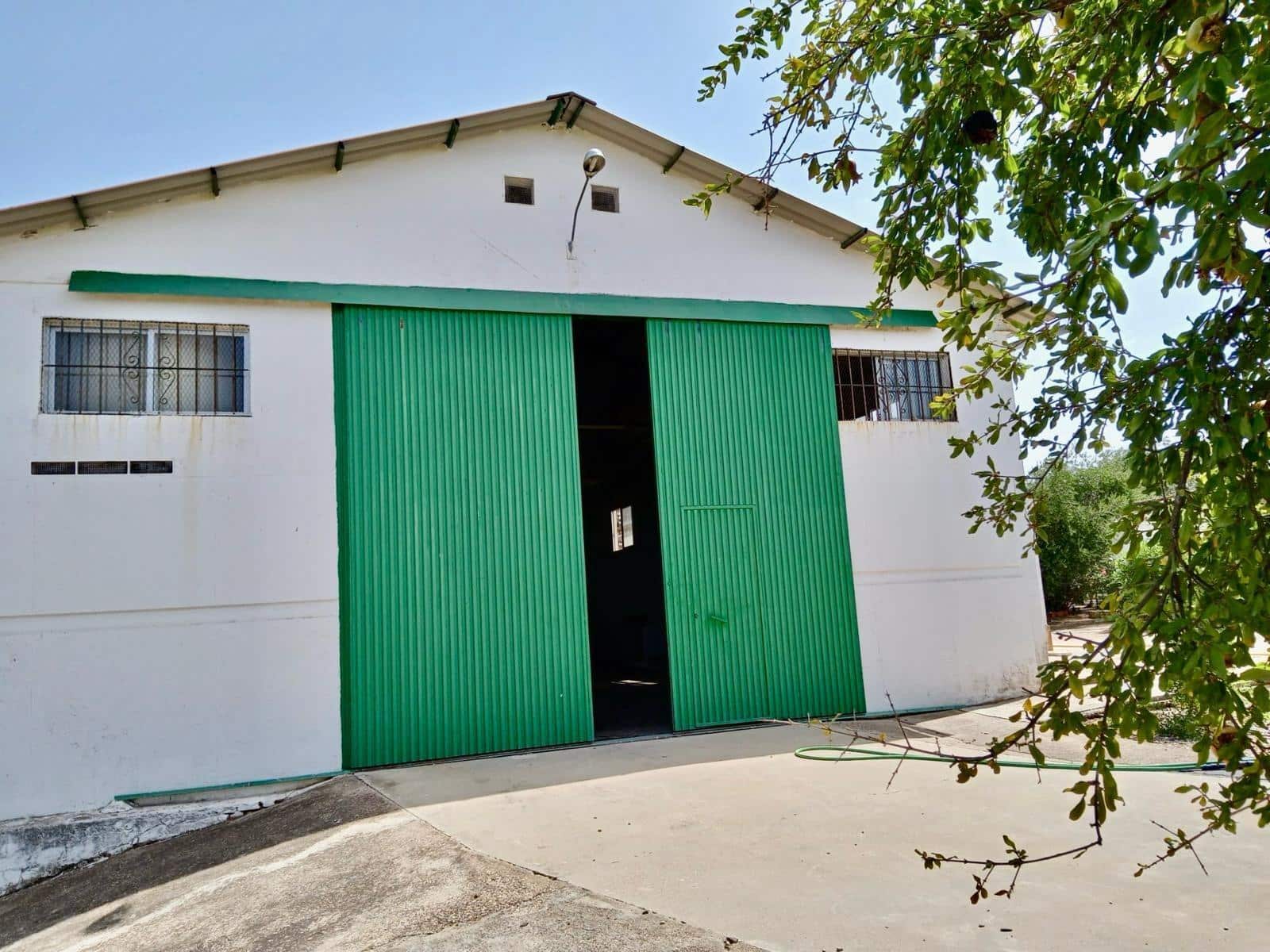 5 makuuhuone Huvila myytävänä paikassa La Carlota mukana uima-altaan 
autotalli - 260 000 € (Ref: 9359887)