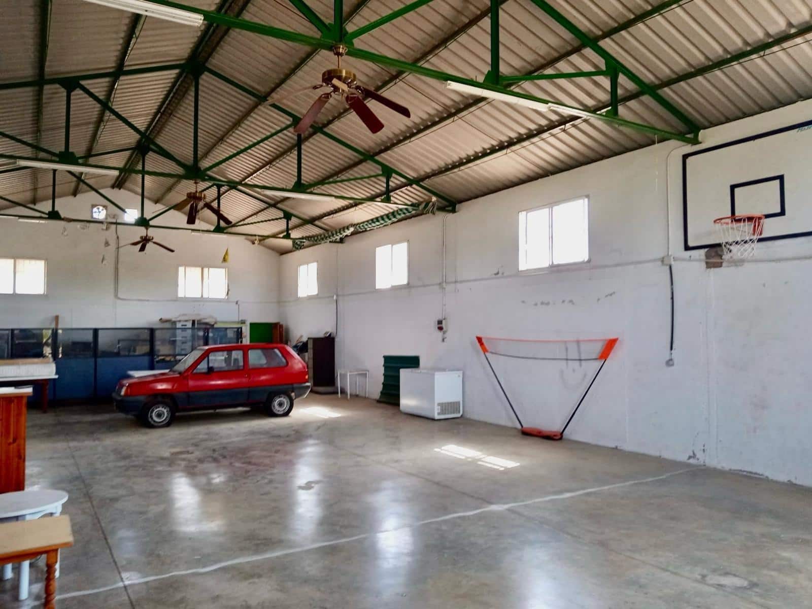 5 makuuhuone Huvila myytävänä paikassa La Carlota mukana uima-altaan 
autotalli - 260 000 € (Ref: 9359887)