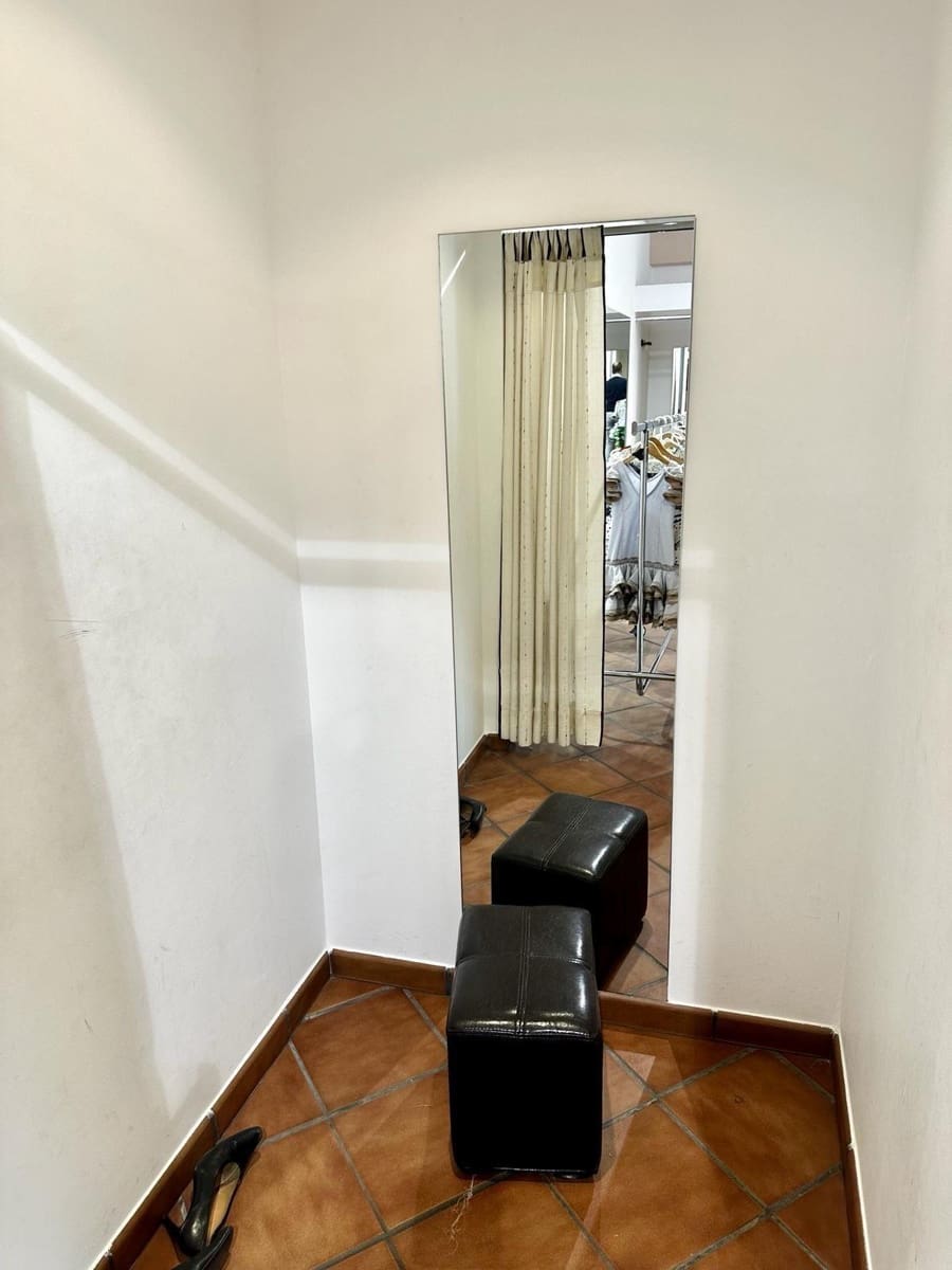 Bedrijf te koop in Cordoba stad - € 130.000 (Ref: 9359889)