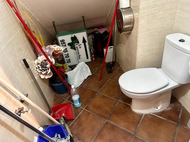 Bedrijf te koop in Córdoba stad - € 130.000 (Ref: 9359889)