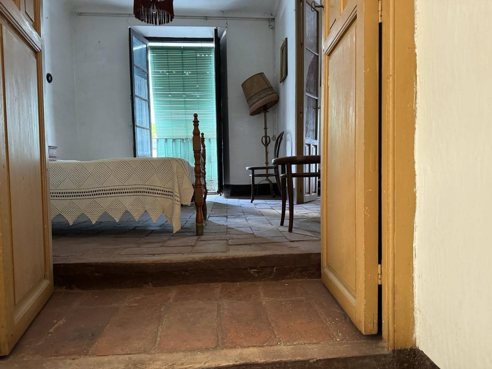 Casa de 9 habitaciones en Córdoba ciudad en venta - 320.000 € (Ref: 9359890)