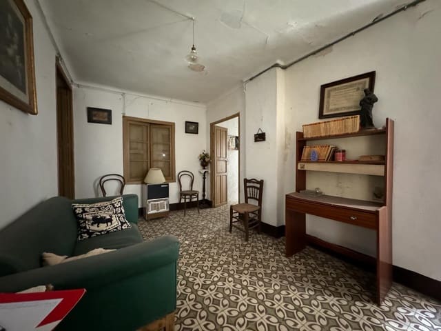 Casa de 9 habitaciones en Córdoba ciudad en venta - 320.000 € (Ref: 9359890)