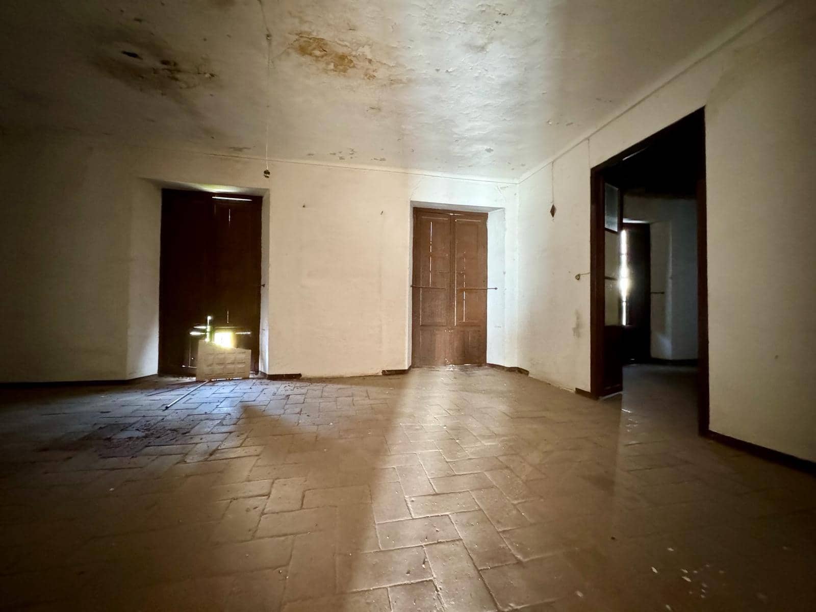 Casa de 9 habitaciones en Córdoba ciudad en venta - 320.000 € (Ref: 9359890)