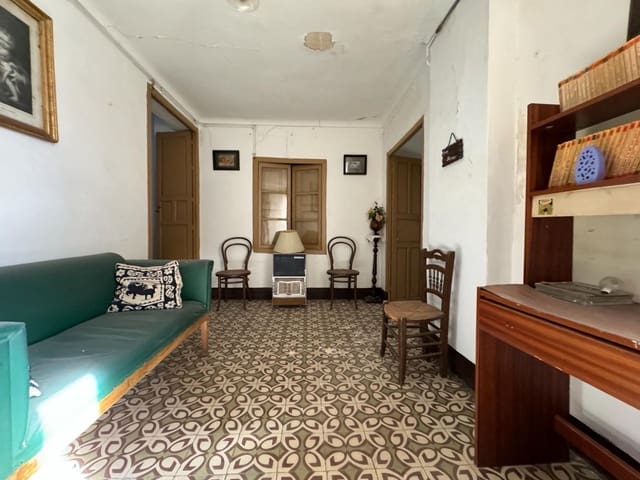 Casa de 9 habitaciones en Córdoba ciudad en venta - 320.000 € (Ref: 9359890)