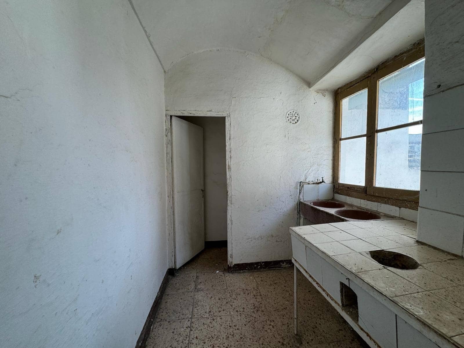 Casa de 9 habitaciones en Córdoba ciudad en venta - 320.000 € (Ref: 9359890)