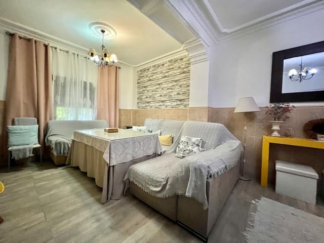 4 slaapkamer Rijtjeshuis te koop in Córdoba stad - € 255.000 (Ref: 9359891)