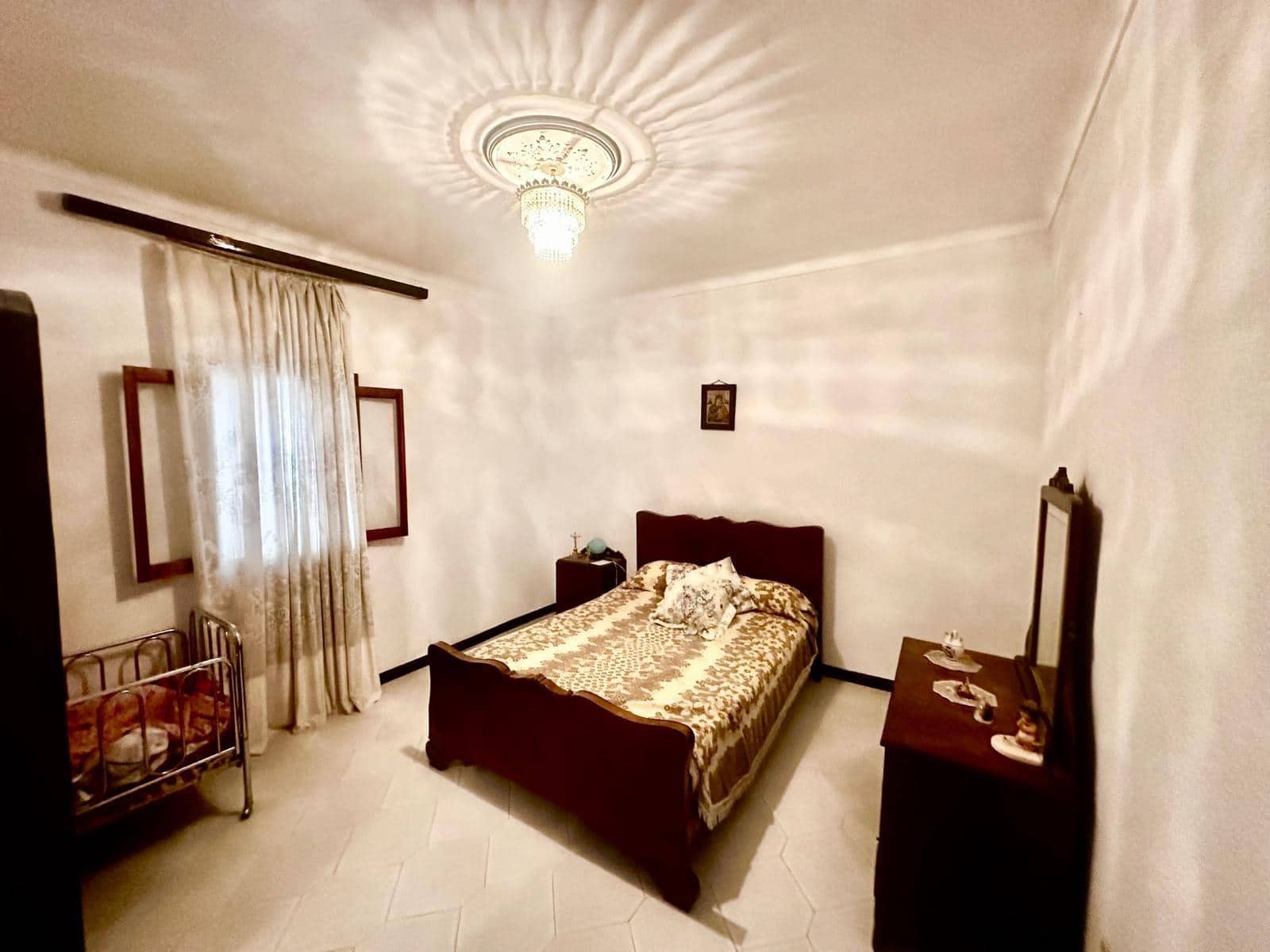 9 sovrum Hus till salu i Lopera - 57 000 € (Ref: 9359896)