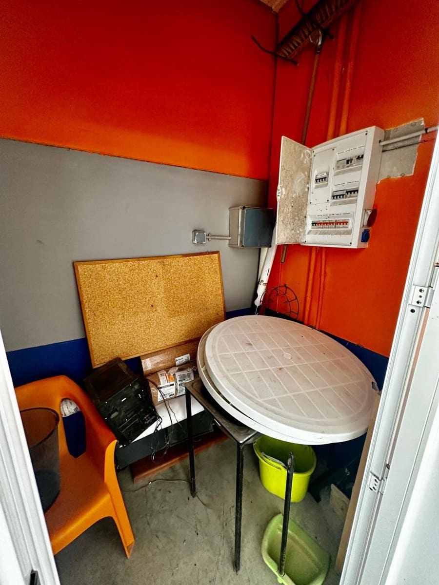 2 makuuhuone Yritys myytävänä paikassa Fuente Obejuna - 200 000 € (Ref: 9359897)