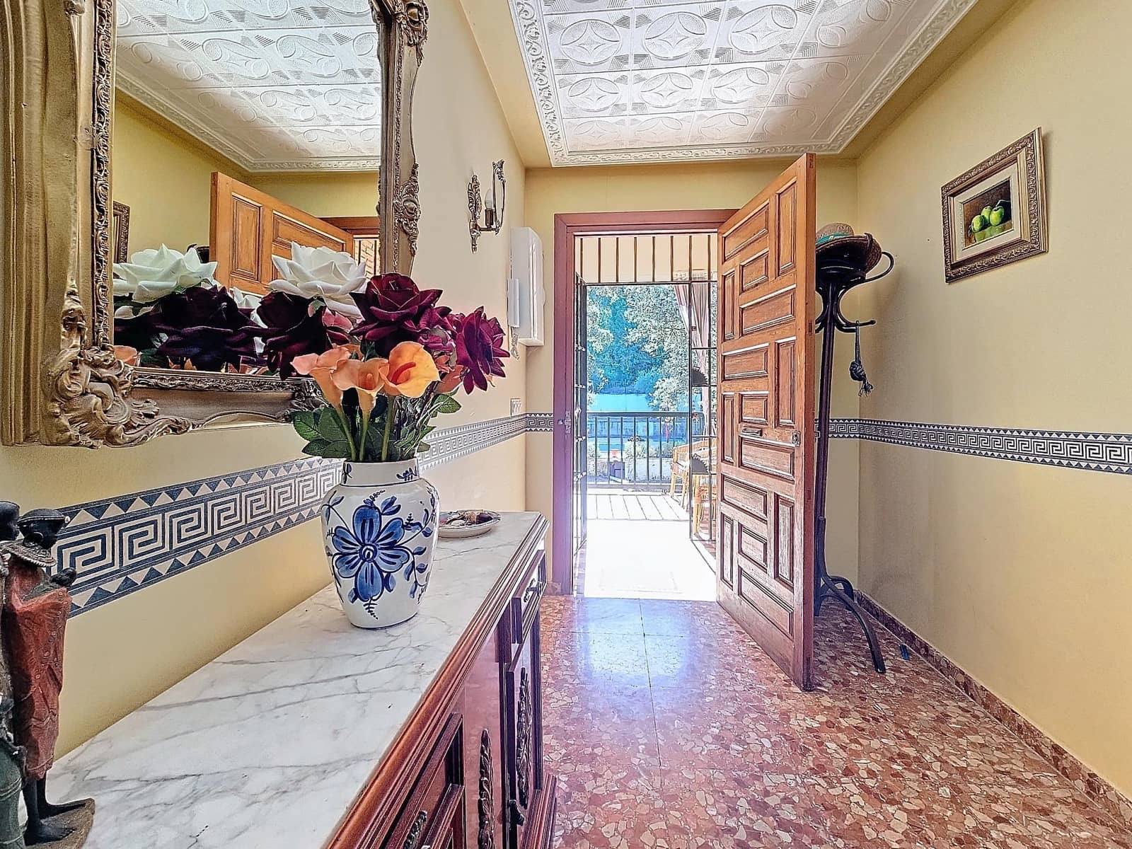 4 slaapkamer Villa te koop in Cordoba stad met zwembad - € 250.000 (Ref: 9359903)