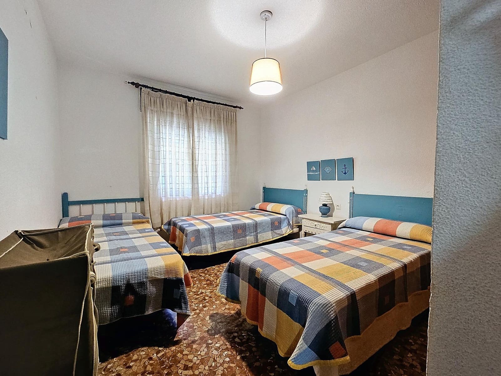 4 slaapkamer Villa te koop in Cordoba stad met zwembad - € 250.000 (Ref: 9359903)