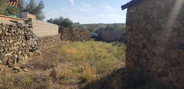 5 bedroom Finca/Country House for sale in Fuente la Lancha - € 18,990 (Ref: 9359905)