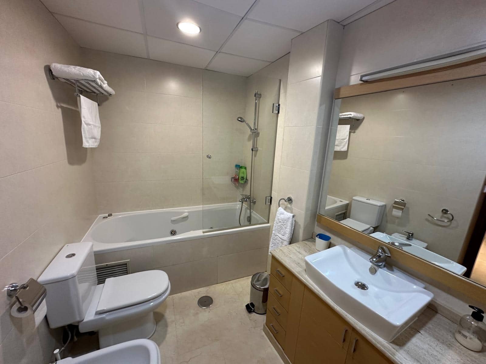 3 quarto Apartamento para venda em Cordova cidade com garagem - 250 000 € (Ref: 9359906)