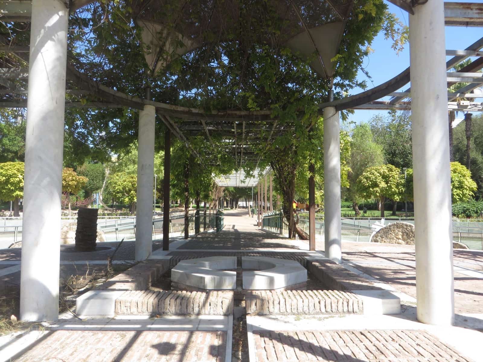 Kaupallinen myytävänä paikassa Cordoba kaupunki - 144 000 € (Ref: 9359908)