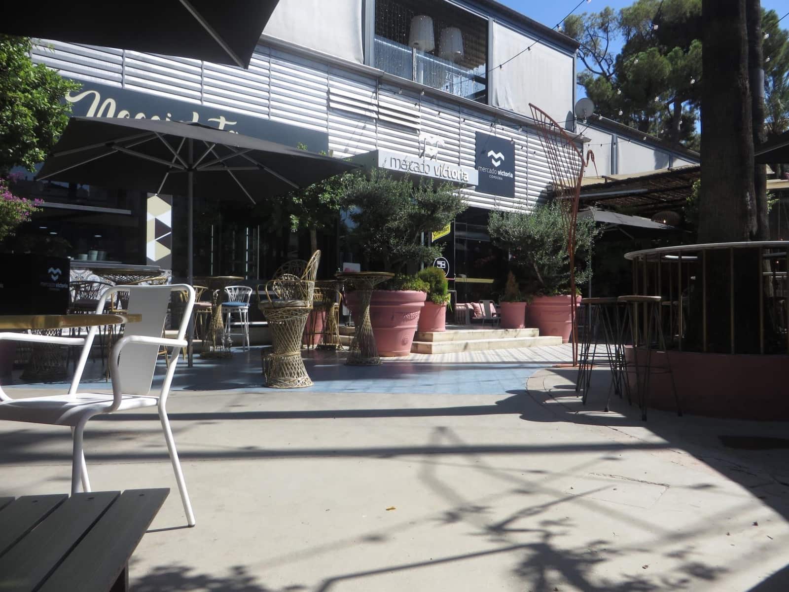 Kaupallinen myytävänä paikassa Cordoba kaupunki - 144 000 € (Ref: 9359908)