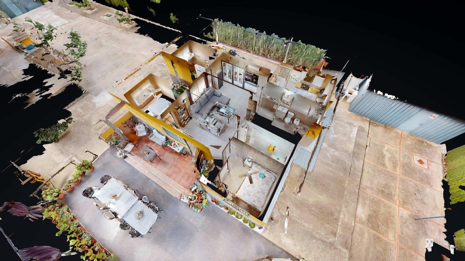 3 slaapkamer Villa te koop in Cordoba stad met zwembad garage - € 135.000 (Ref: 9359909)