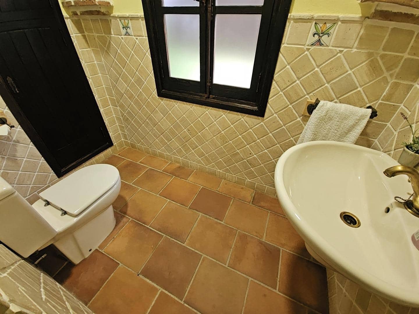 8 soveværelse Villa til salg i Cordoba by med swimmingpool - € 790.000 (Ref: 9359911)