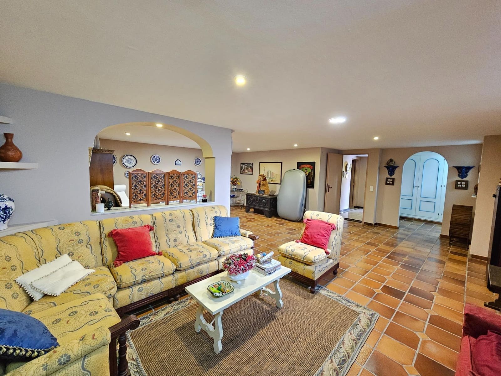 8 soveværelse Villa til salg i Cordoba by med swimmingpool - € 790.000 (Ref: 9359911)