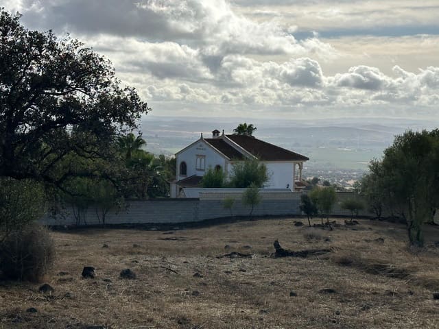 Area Edificabile in vendita in Cordova città - 180.000 € (Rif: 9359915)