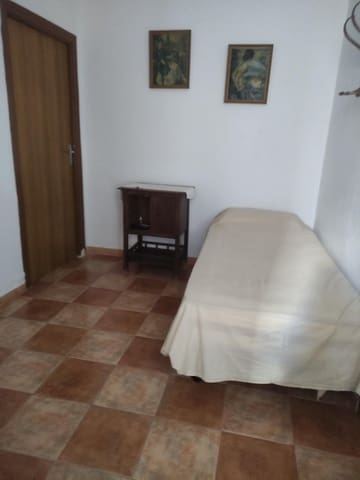 7 soveværelse Villa til salg i Almodóvar del Río med garage - € 139.000 (Ref: 9359916)