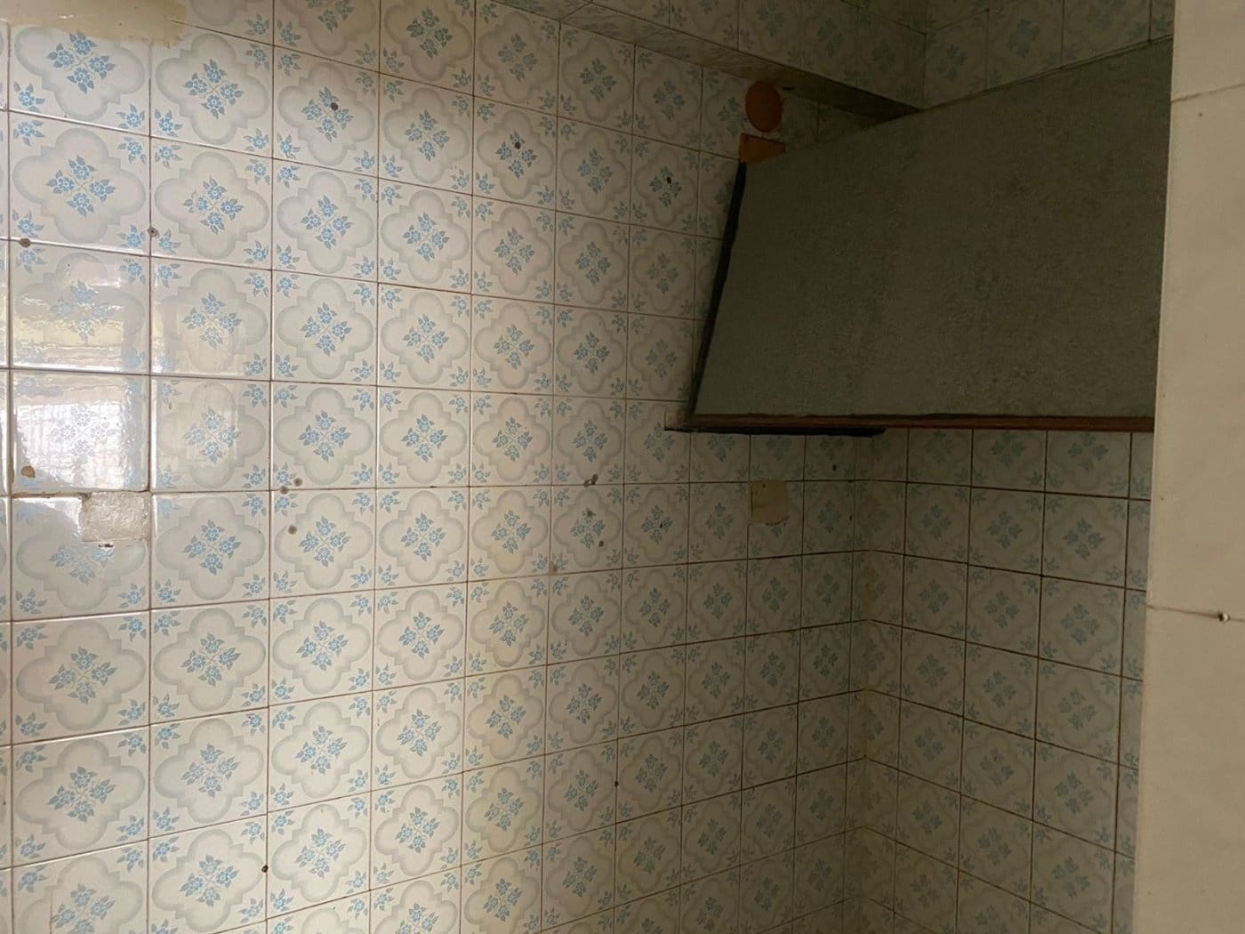 Kaupallinen myytävänä paikassa Cordoba kaupunki - 60 000 € (Ref: 9359919)