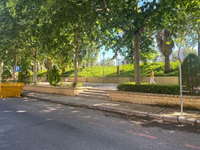 Kaupallinen myytävänä paikassa Córdoba kaupunki - 60 000 € (Ref: 9359919)