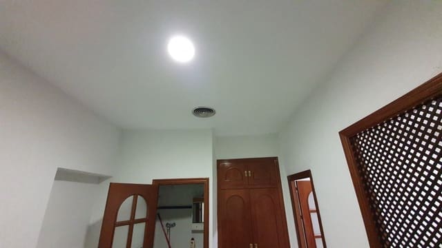 Commercieel te koop in Centro, Córdoba stad - € 89.000 (Ref: 9359921)